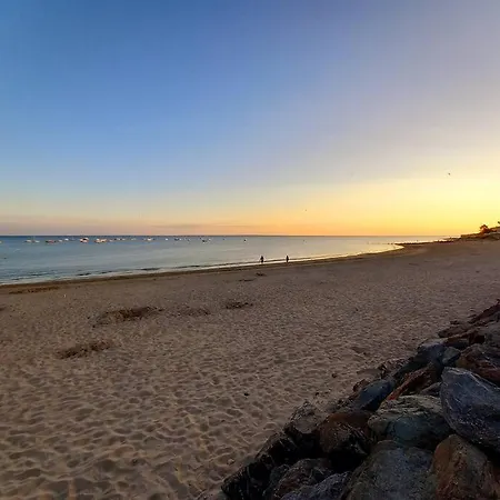 Beau Proche Et Centre-ville Дом отдыха *